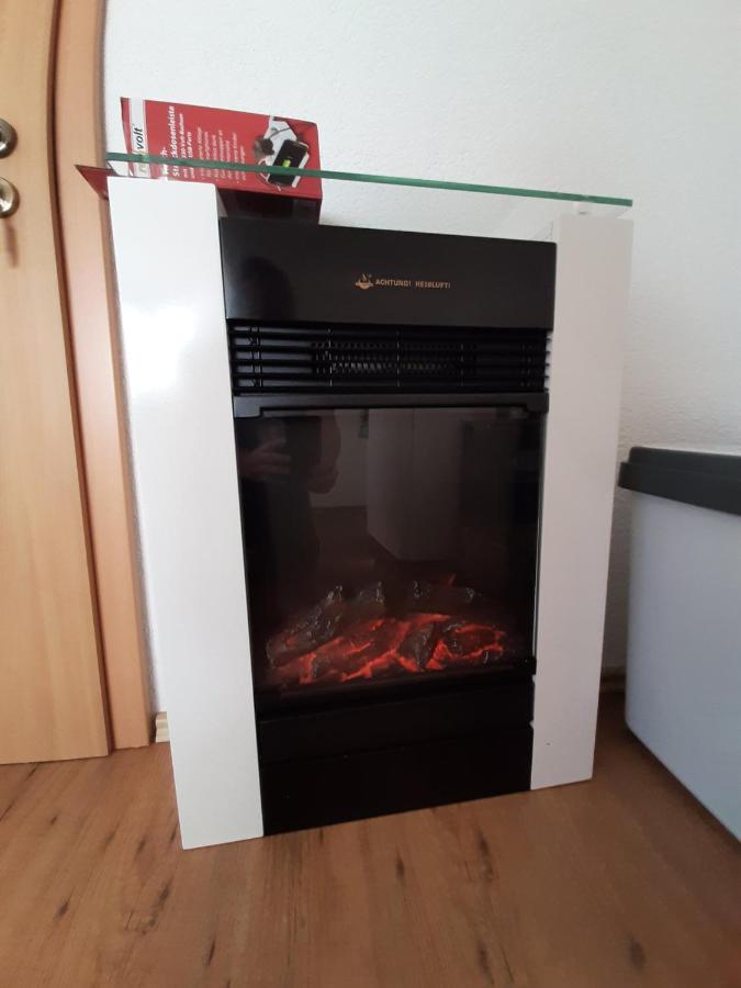 Biberach-Riss-Zimmer-Frei, Einzel-Zimmer Bad Kueche Birkenhard 外观 照片